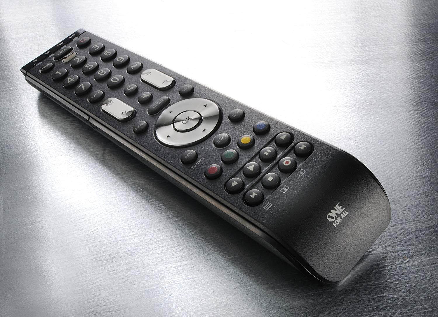 Essence 4 URC 7140 Universal Remote Control