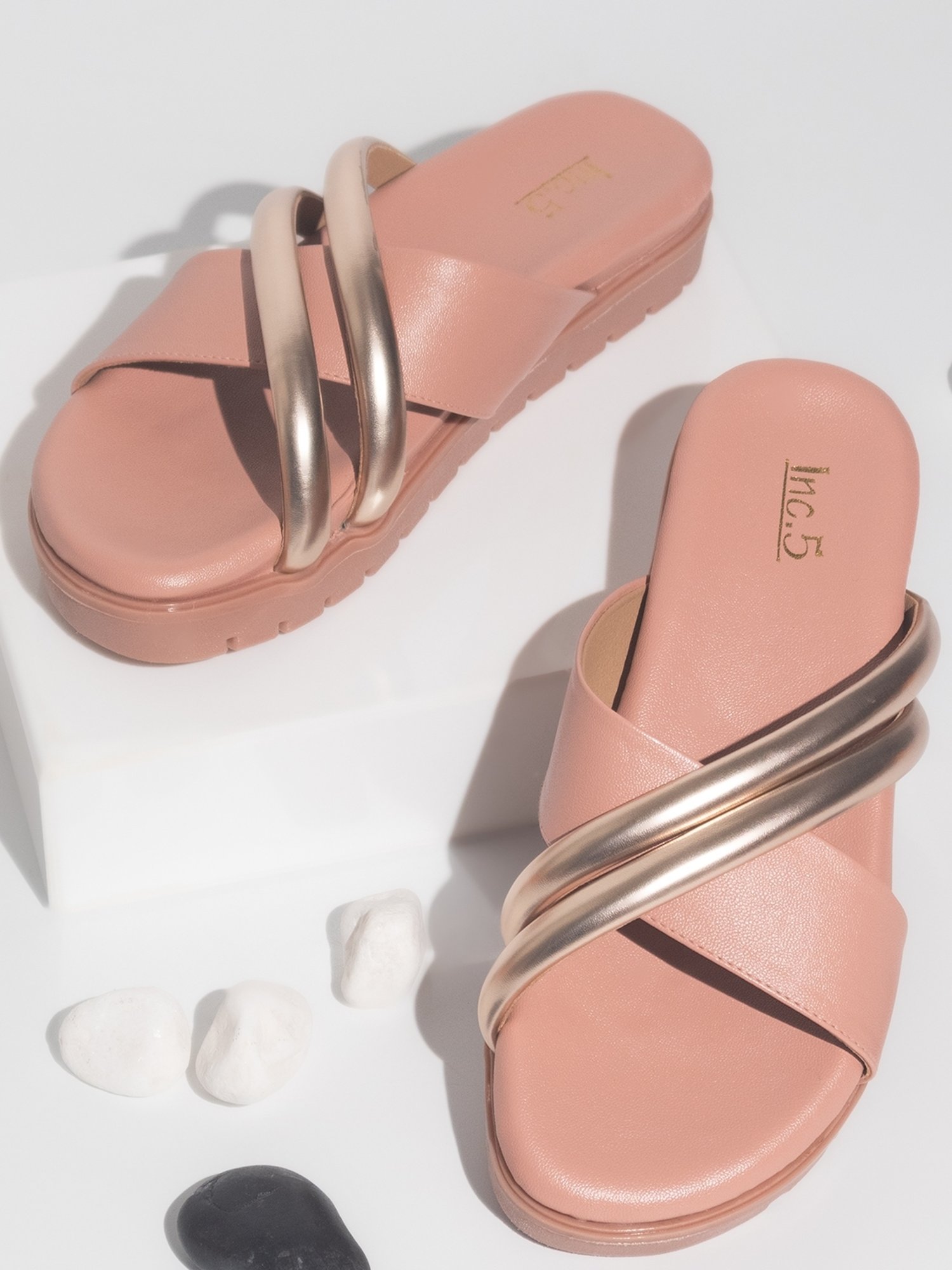 Inc.5 Women's Peach Cross Strap Sandals