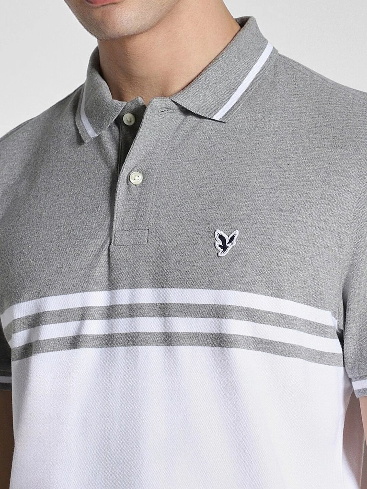 American Eagle White & Grey Cotton Regular Fit Printed T-Shirt