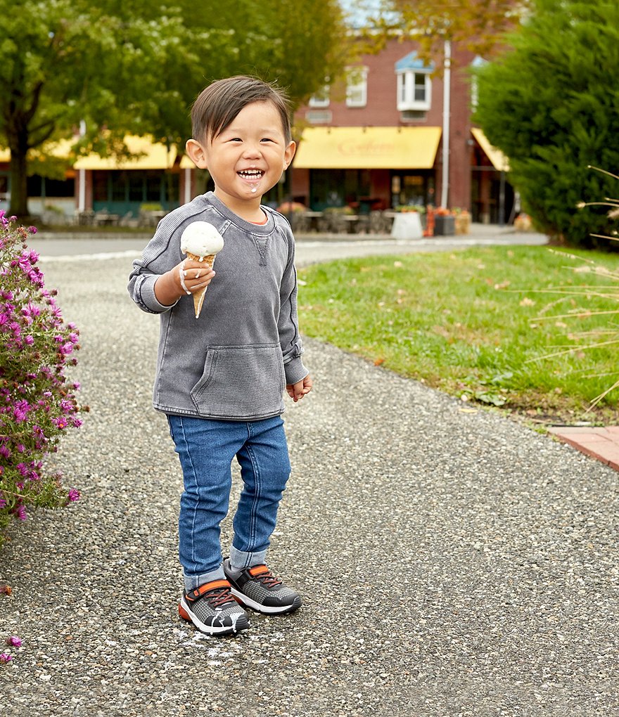 Stride Rite Boys' Radiant Bounce Made2Platy Lighted Washable Sneakers (Toddler)