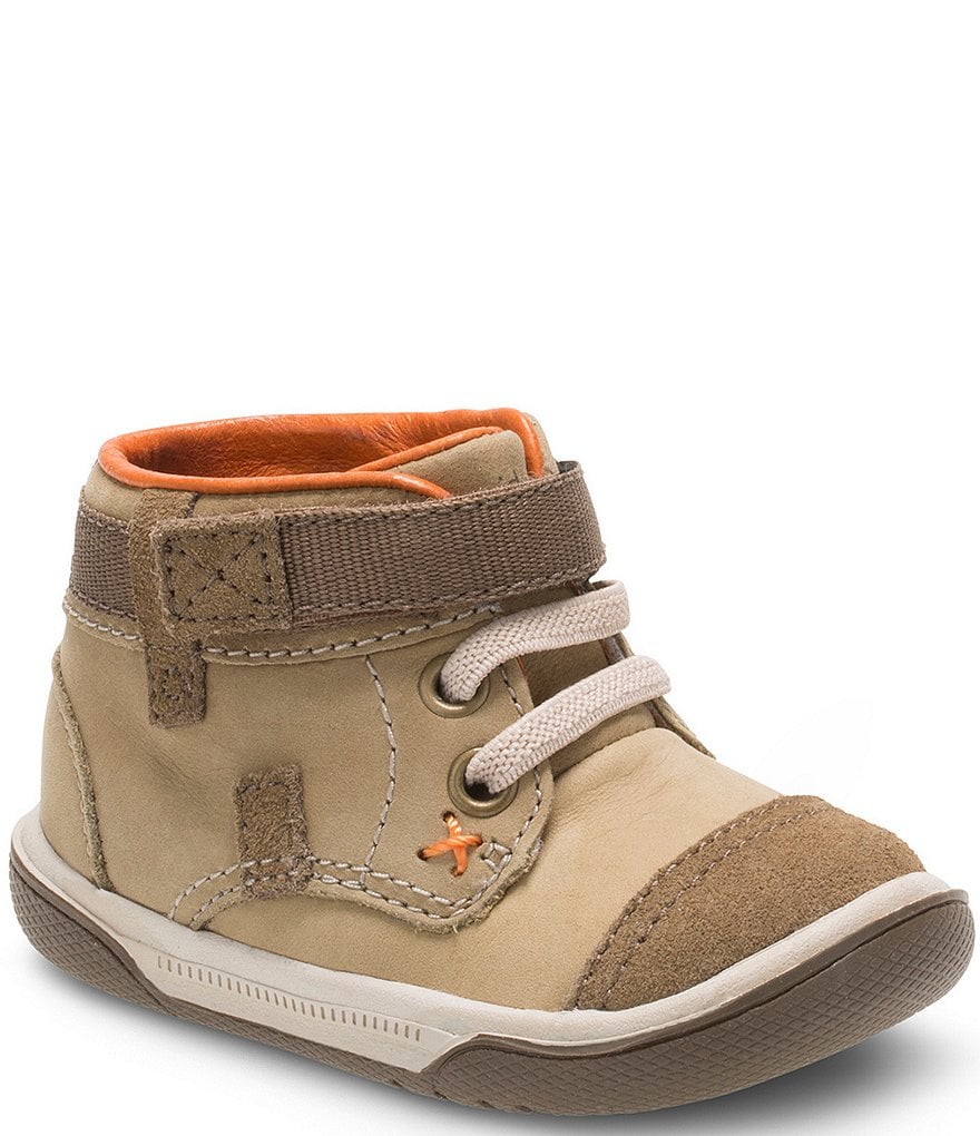 Stride Rite Boys' Gus Crib Shoe Boots (Infant)