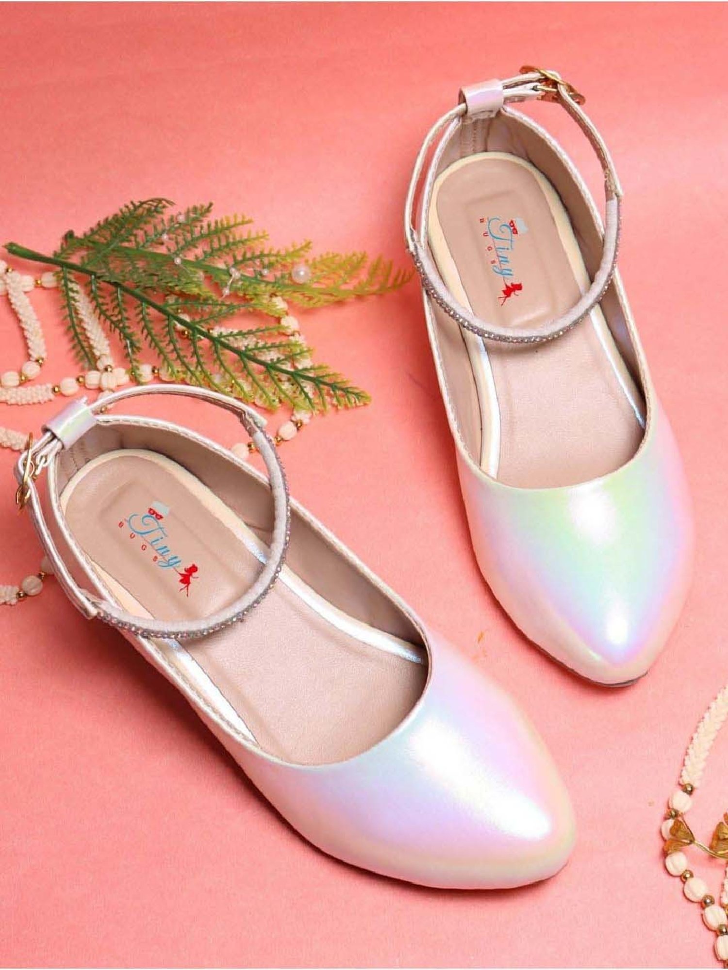Tiny Bugs Girls Off White & Pink Party Wear Slip Ons