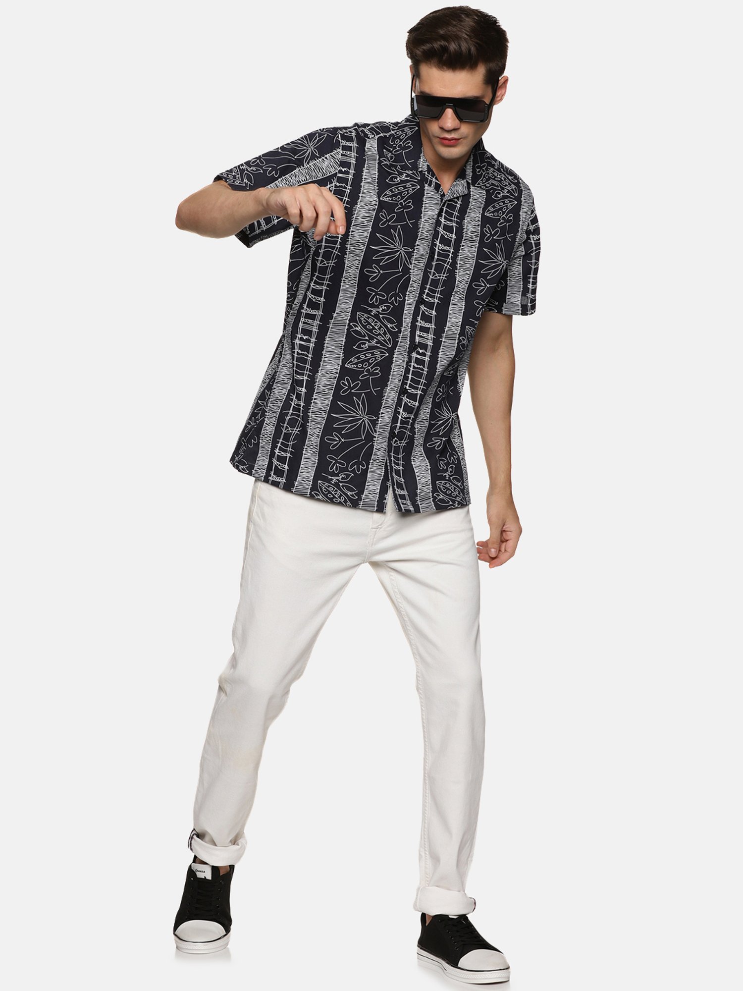 Don Vino Black Regular Fit Printed Shirt