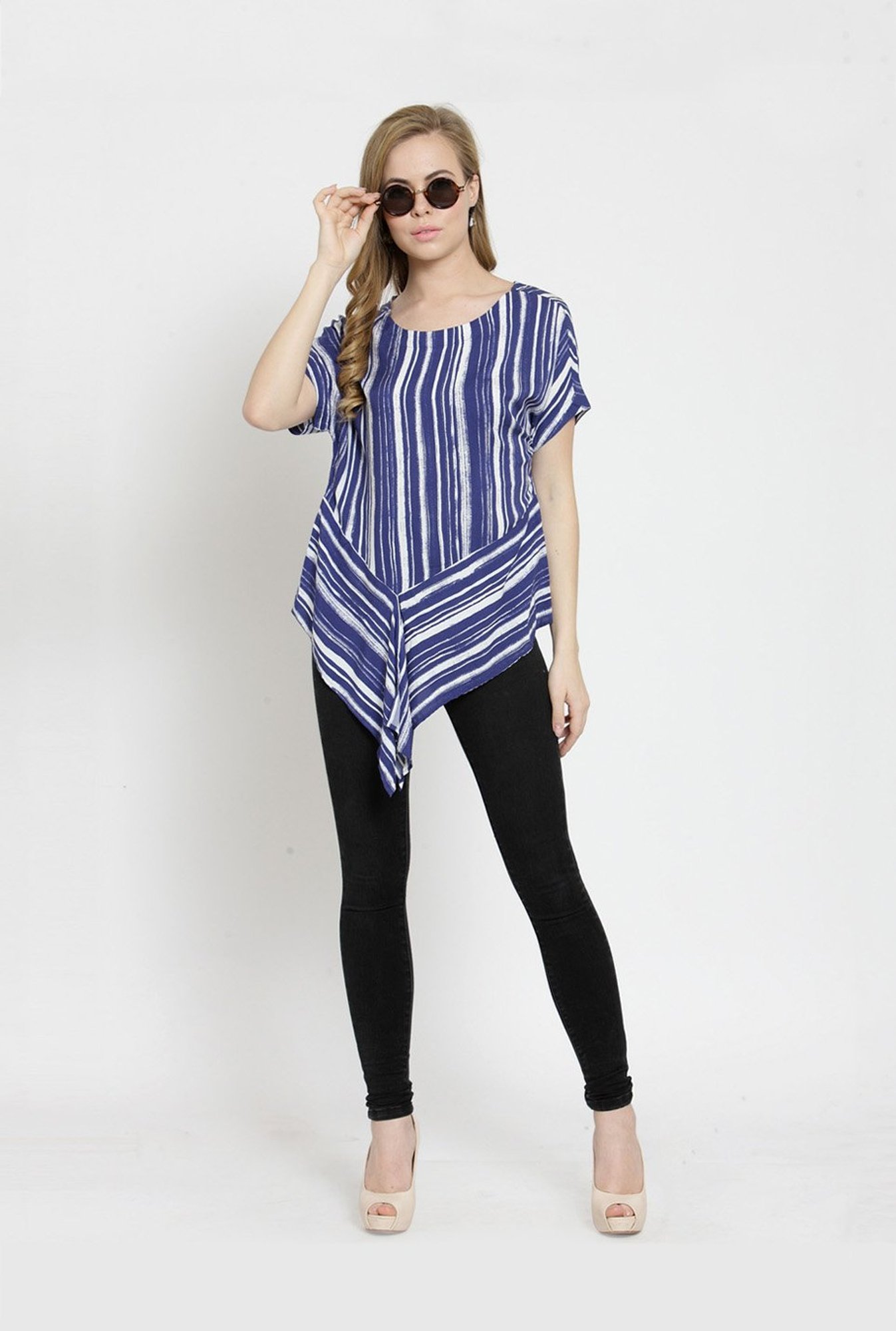 Latin Quarters Blue Striped Top