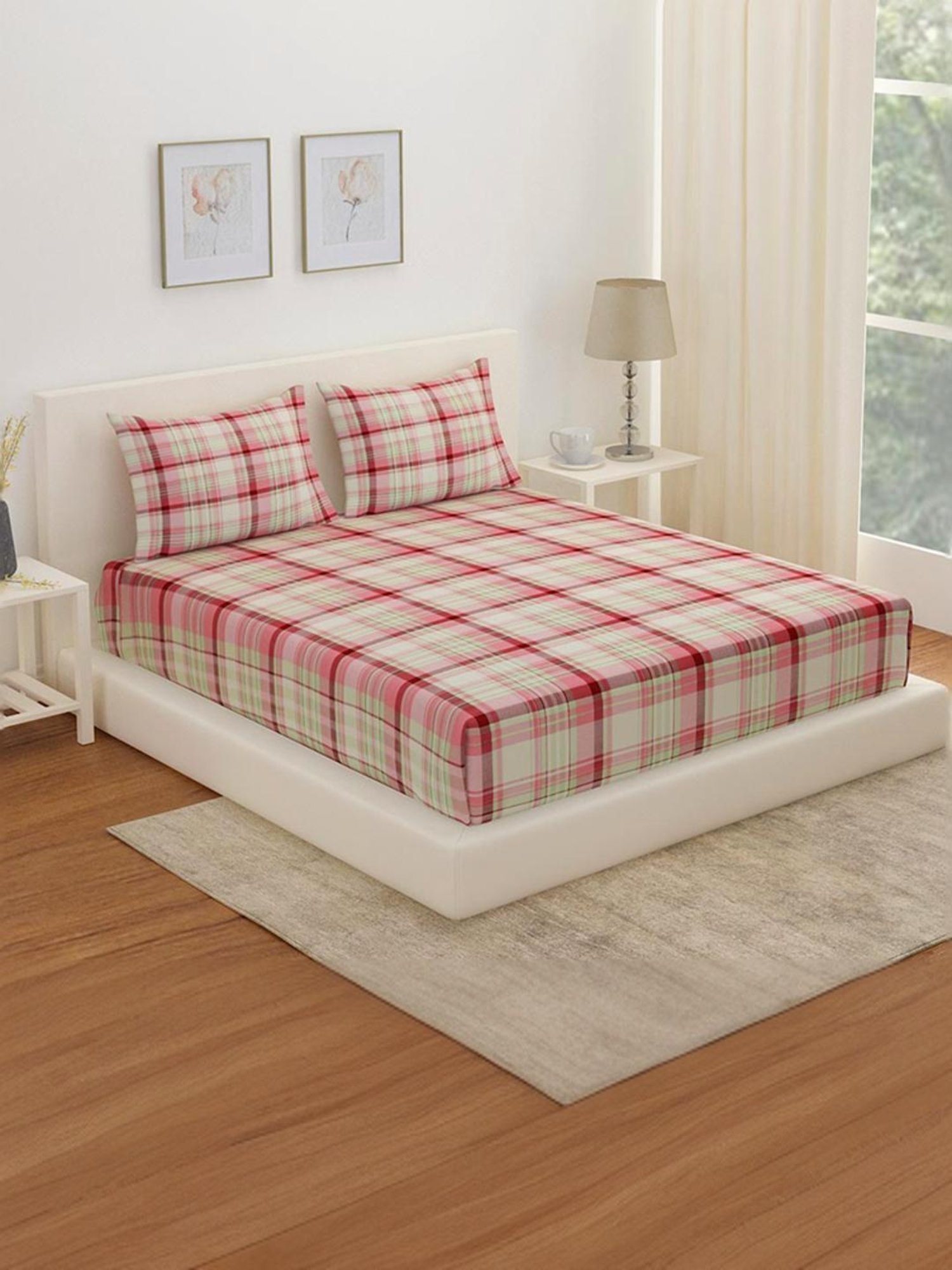 @Home Arias Pink 300 TC Cotton King Bedsheet with 2 Pillow Covers