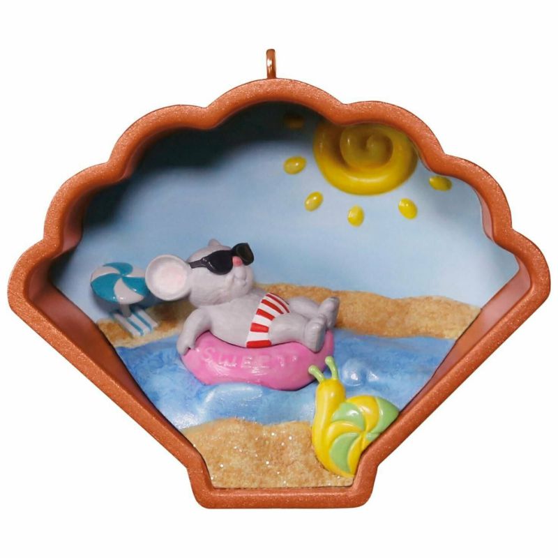 Cookie Cutter Mouse Vacation Ornament