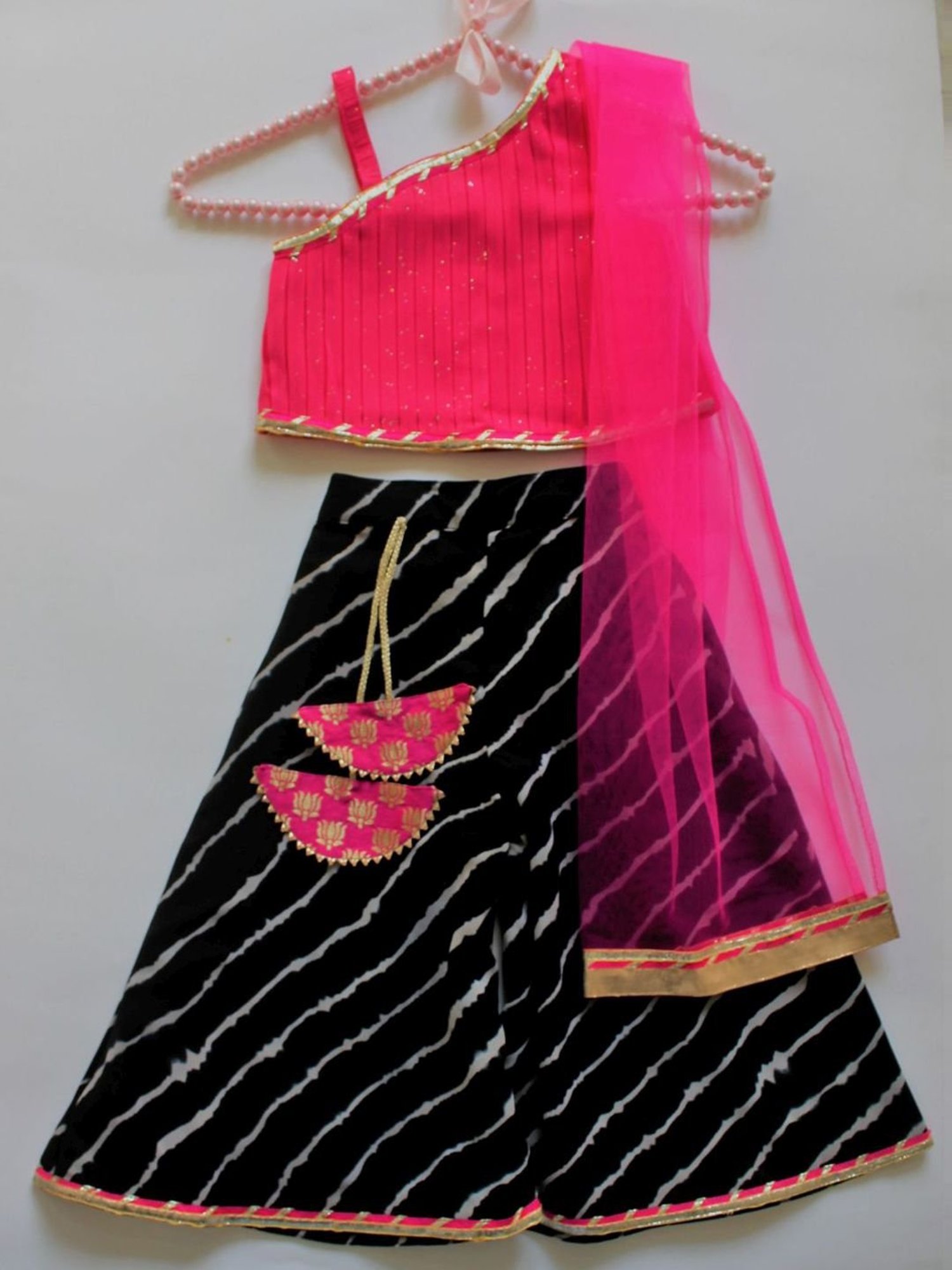 Many Frocks Kids Pink & Black Printed Top & Palazzo