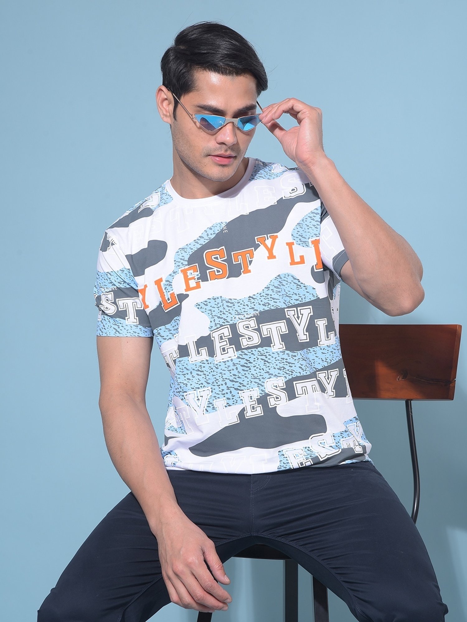 Crimsoune Club White Cotton Slim Fit Printed T-Shirt