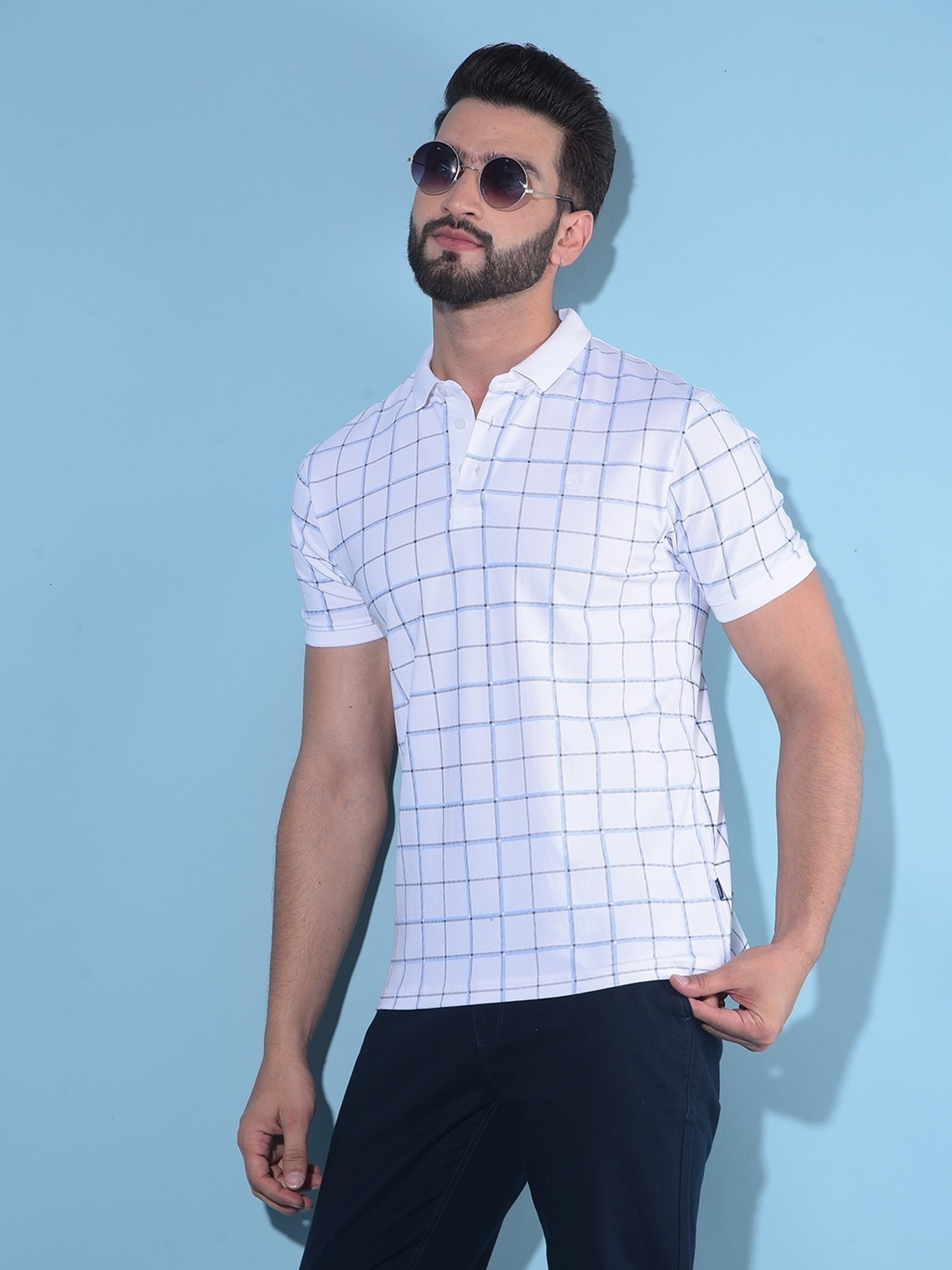 Crimsoune Club White Cotton Slim Fit Checks Polo T-Shirt