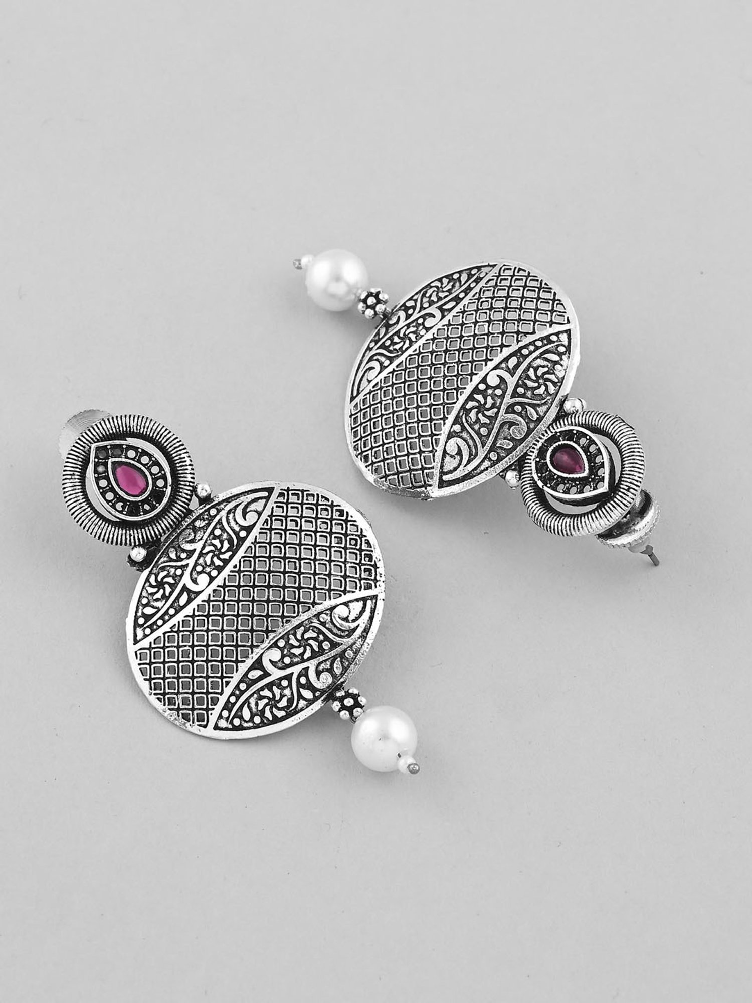 VOJ Rhodium-Plated Oxidized Contemporary with Pearl Earrings for Women