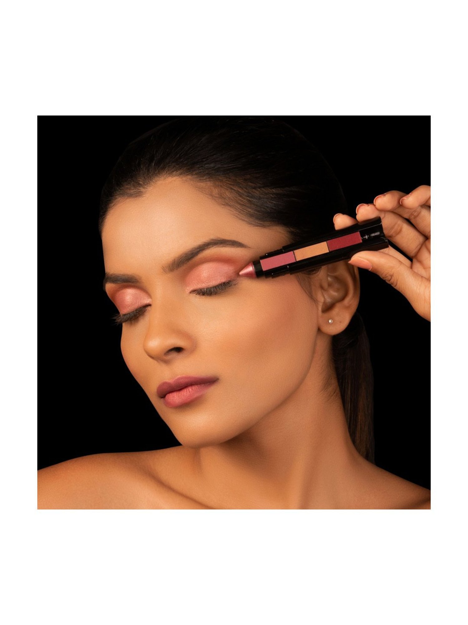 Renee Fab 3 In 1 Eyeshadow - 4.5 gm