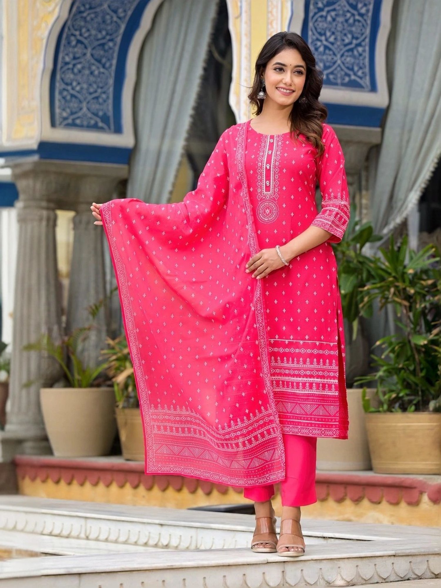 Juniper Pink Embellished Kurta Pant Set With Dupatta