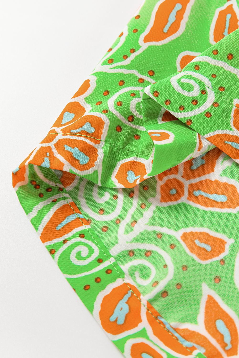 Green Floral Print Pocketed Front Knot High Waist Shorts