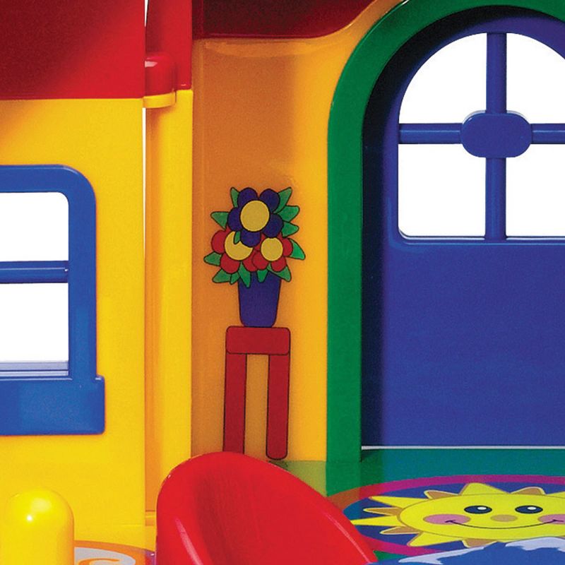 Reeves International TOLO First Friends Playhouse
