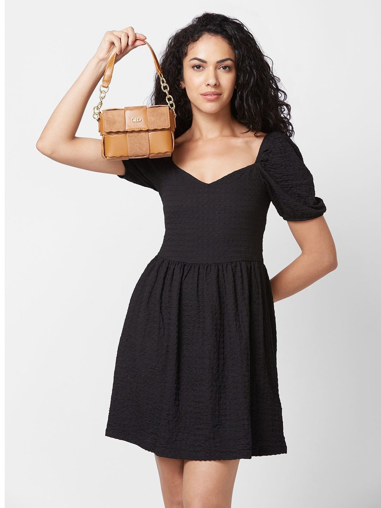 Globus Brown Textured Medium Handbag