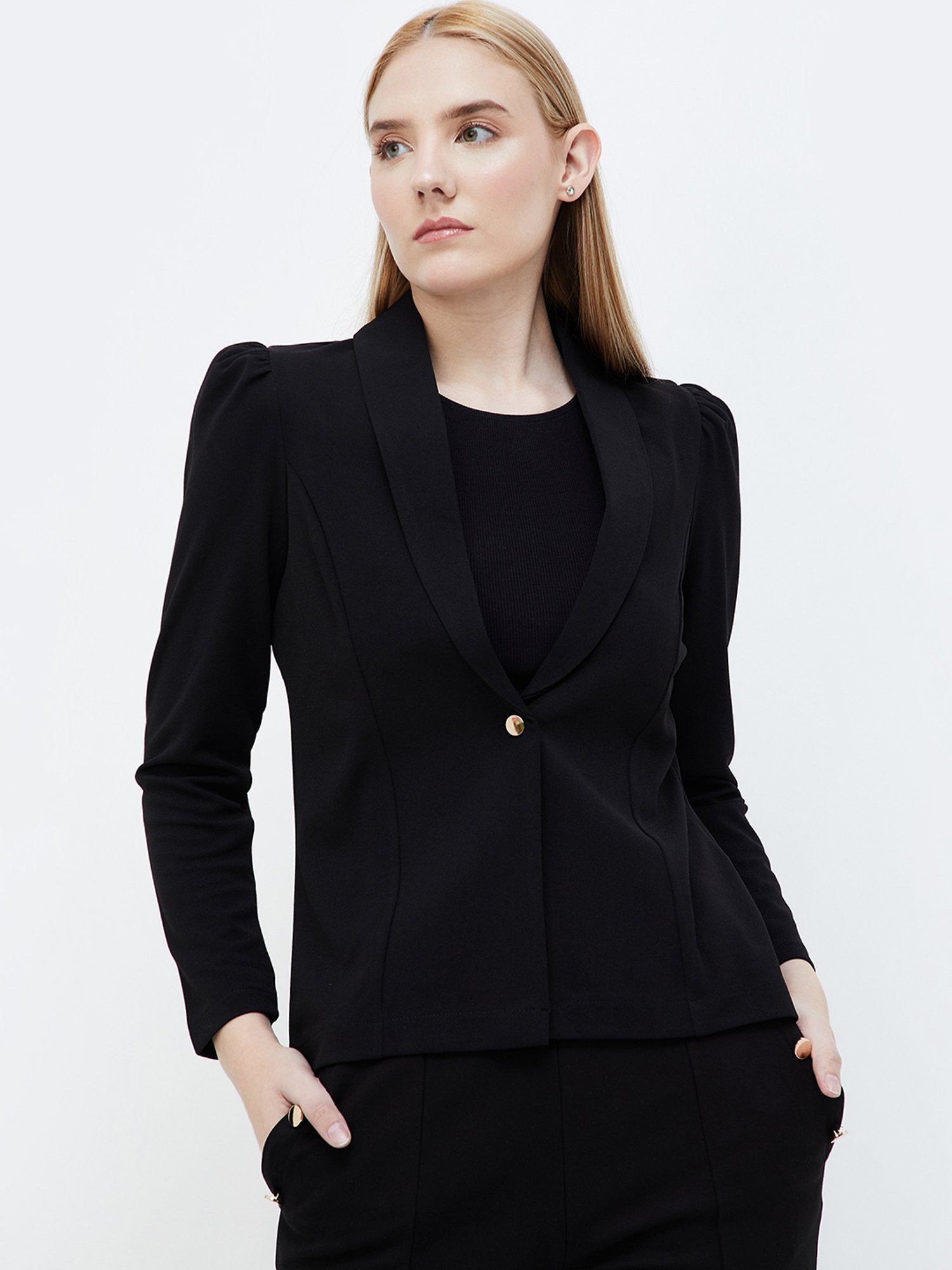 Code by Lifestyle Black Shrug