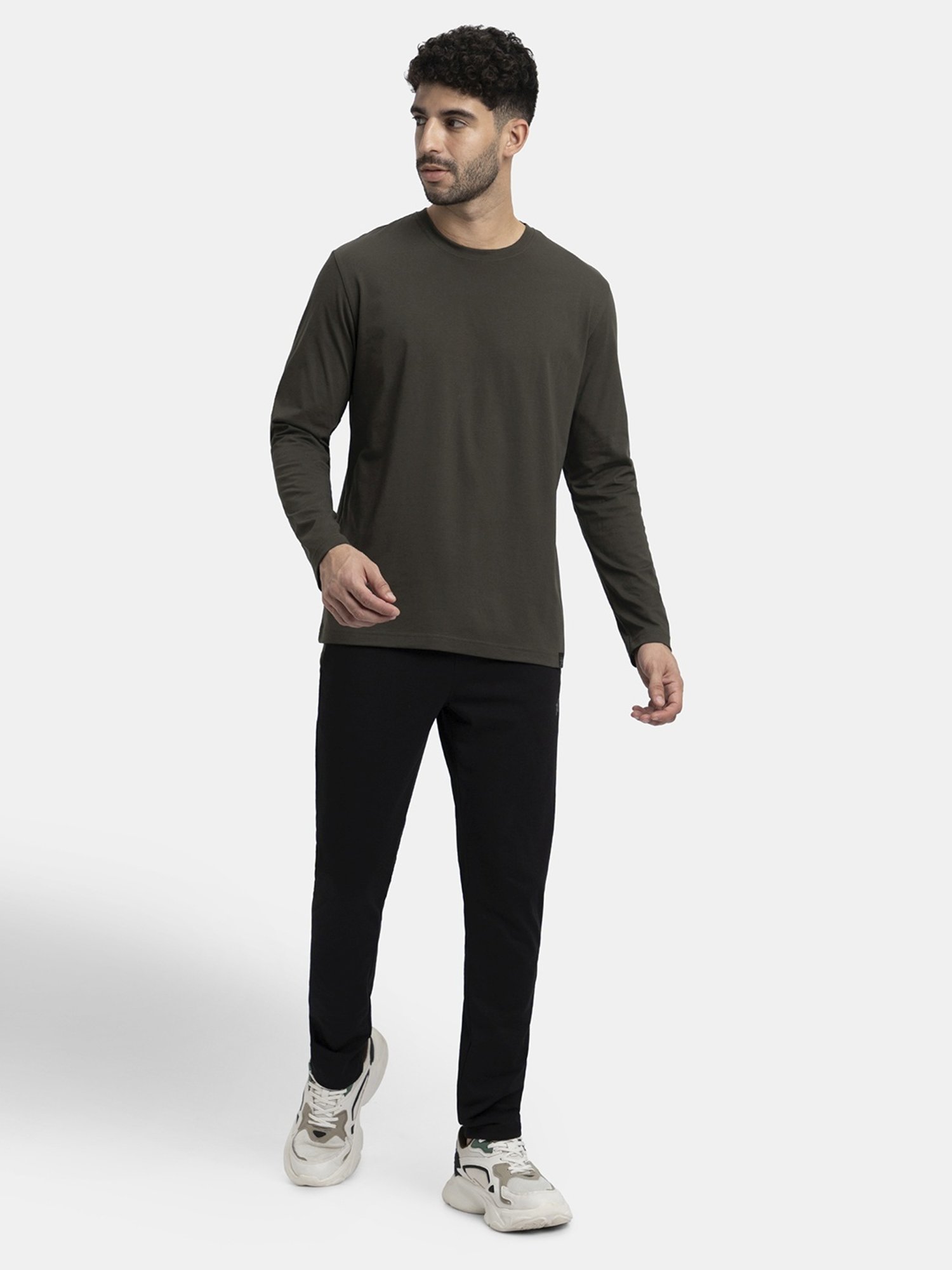 Jockey AM95 Men's Super Combed Cotton Rich Solid Round Neck Full Sleeve T-Shirt