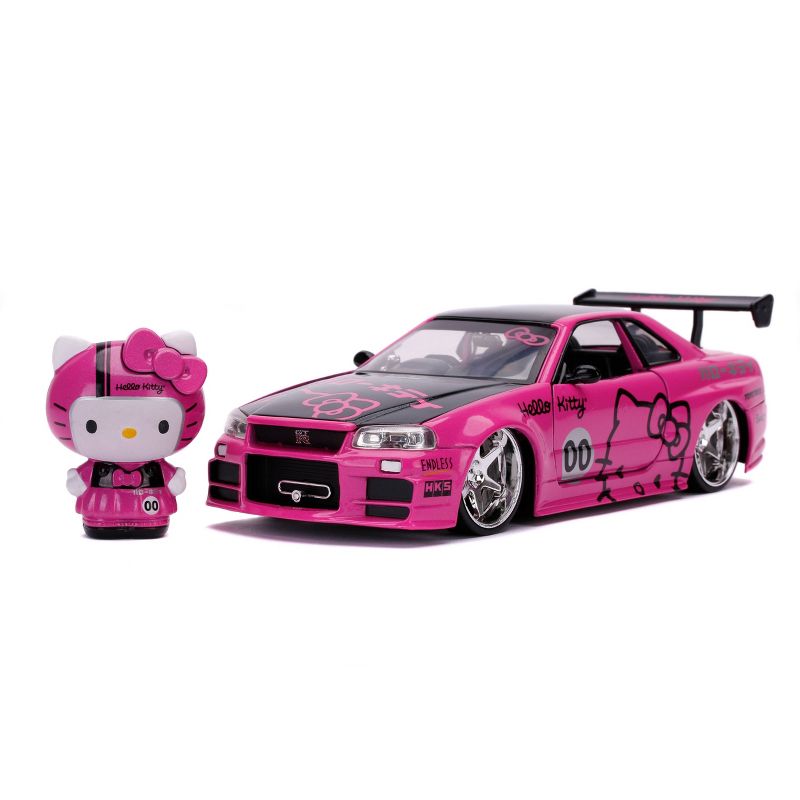Jada Toys Hollywood Rides 2002 Nissan Skyline GTR R34 Hello Kitty Die-Cast Vehicle 1:24 Scale