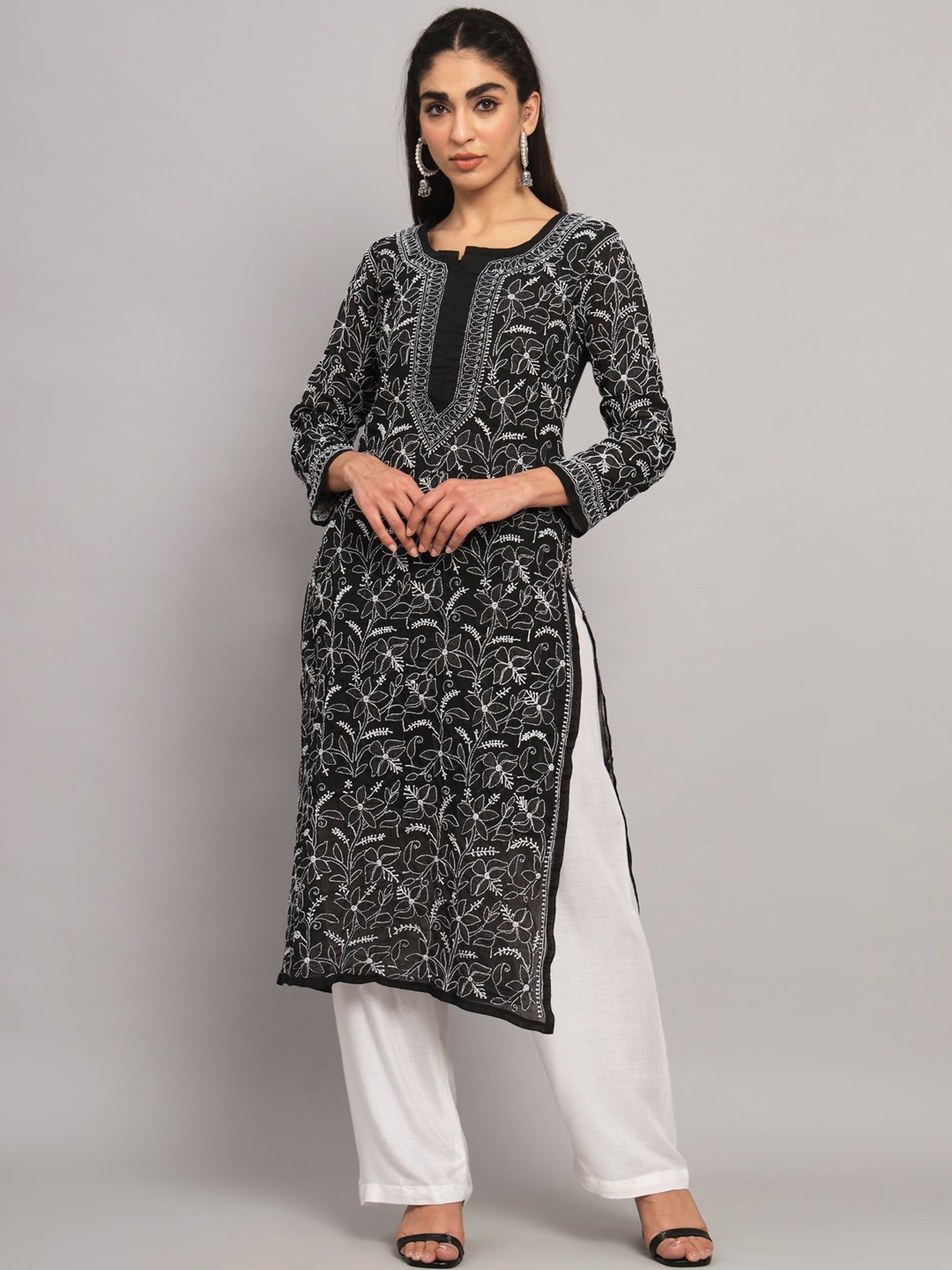 PARAMOUNT CHIKAN Black Cotton Chikankari Straight Kurta