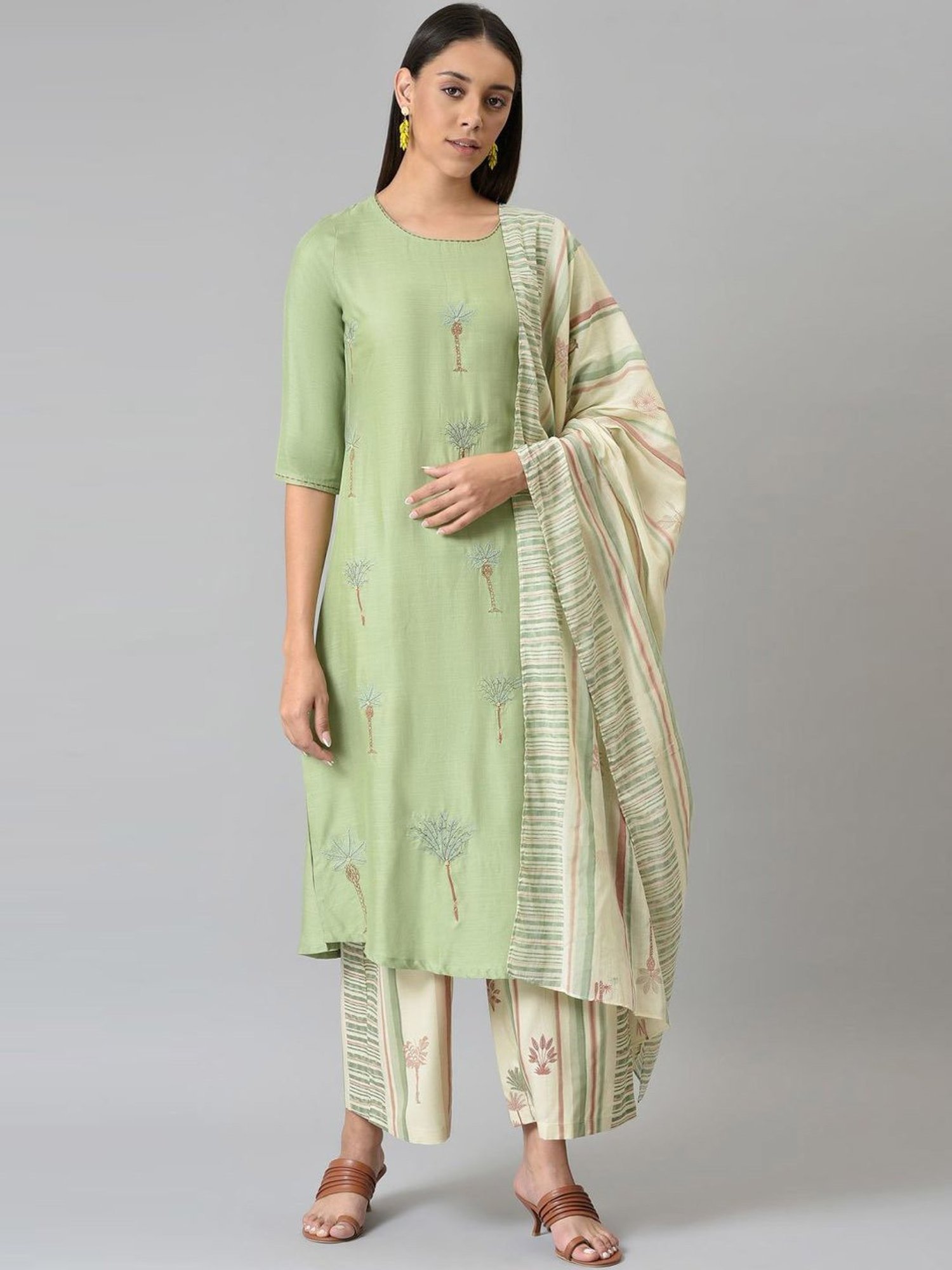 W Women Green Festive Printed Rayon Kurta With Parallel Pant & Dupatta