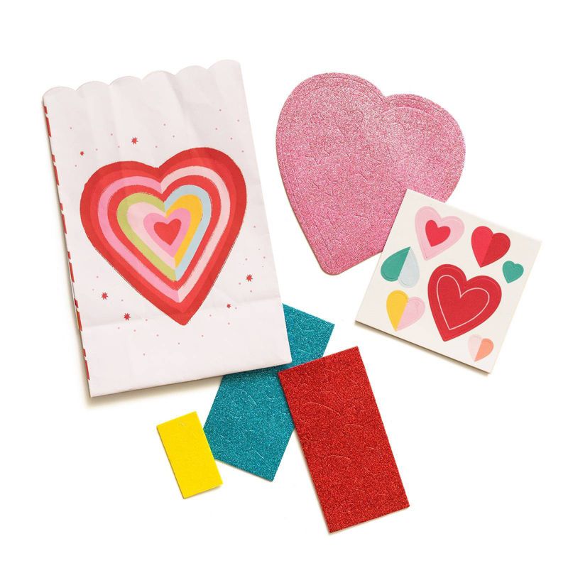 22"x33" Seek & Find Coloring Poster - Mondo Llama™