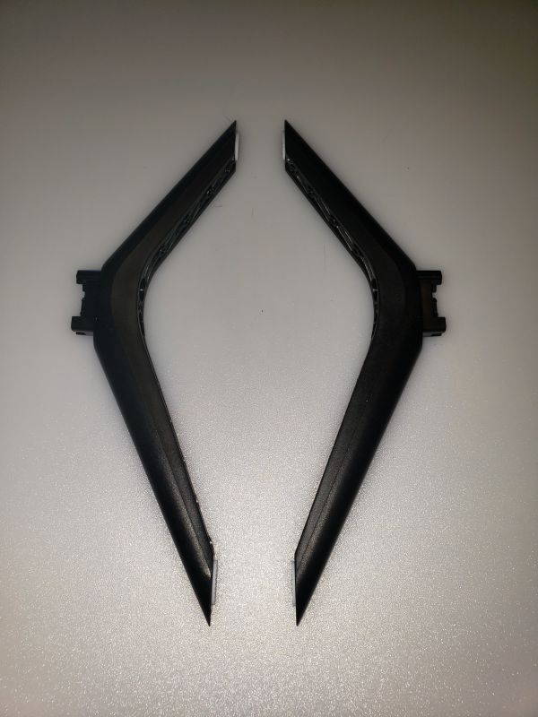 Hisense 40H5590F 40H4F 40H3F9 Stand Legs W/Screws - NEW