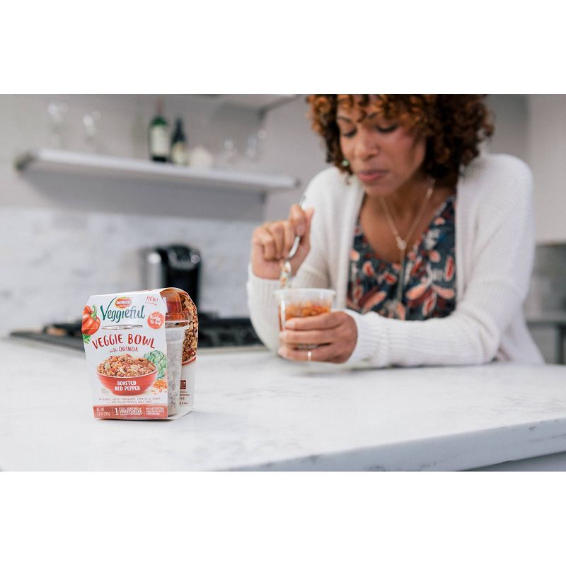 Del Monte Veggieful Bowl Roast Red Pepper - 7.4oz