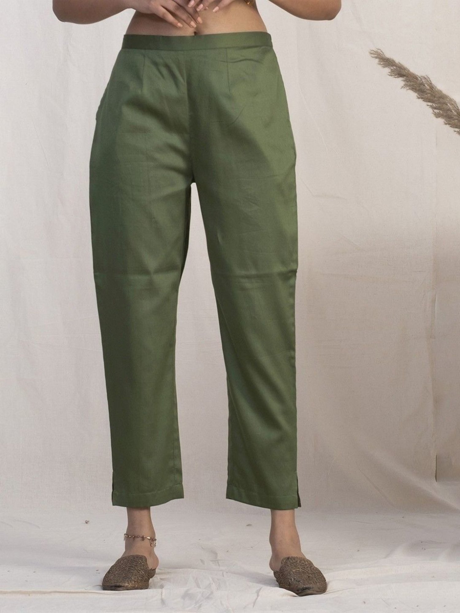 Akiso Jashn Green Ciggerette Pant