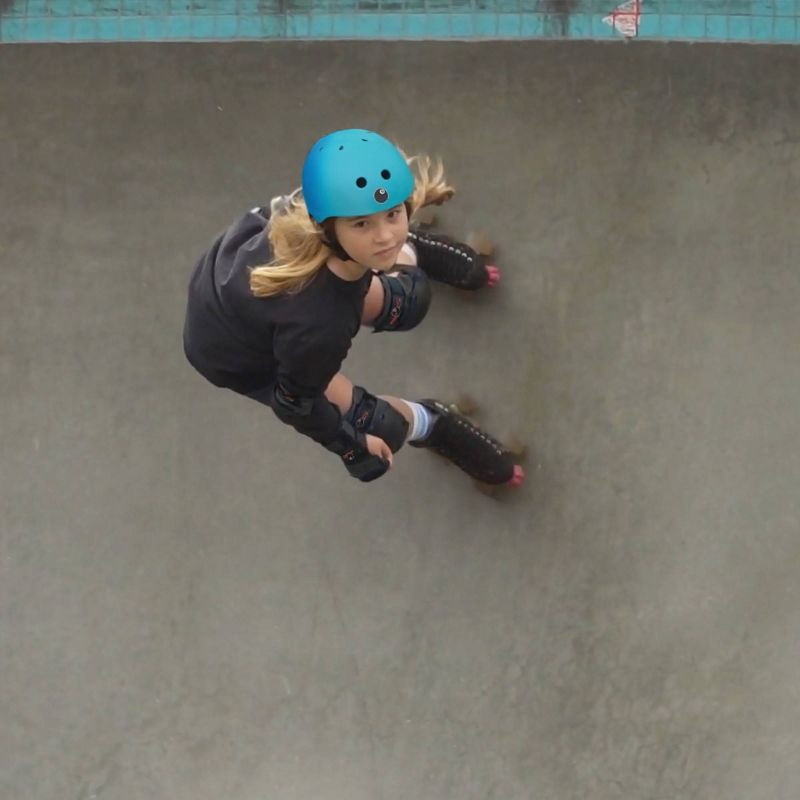 Eight Ball Kids' 8+ Helmet - Blue Fade