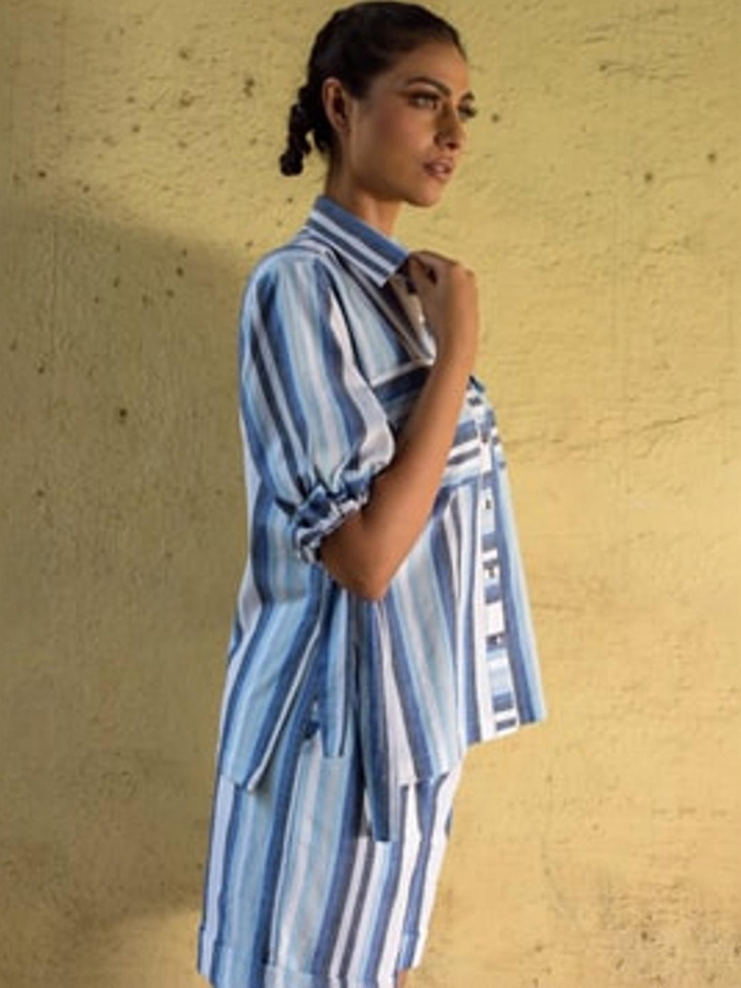 Anushe Pirani Blue & White Fika Knife Pleat Bermudas