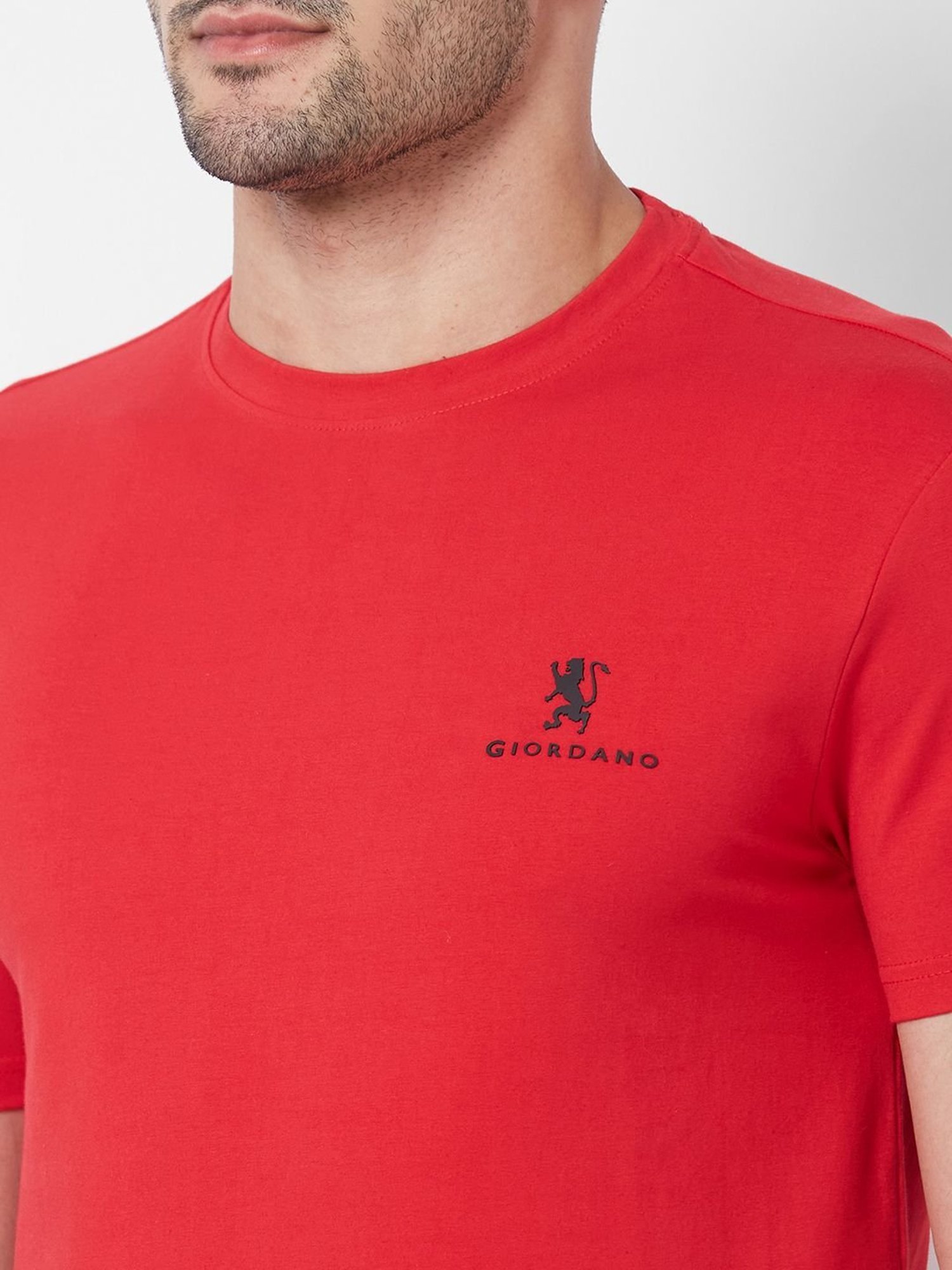 Giordano Red Cotton Slim Fit T-Shirt