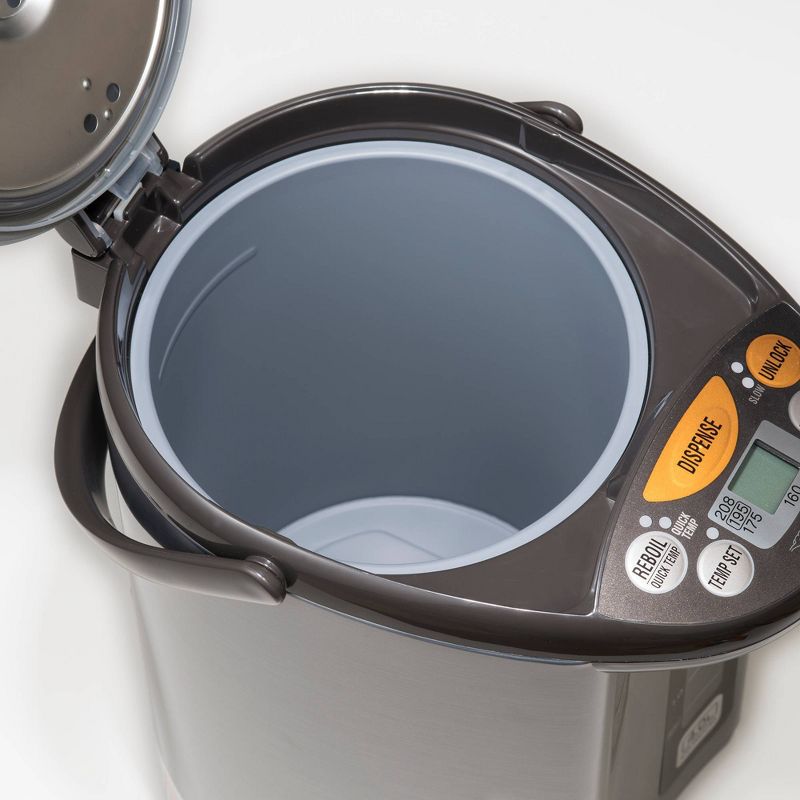 MegaChef 1.7L Electric Tea Kettle - Silver