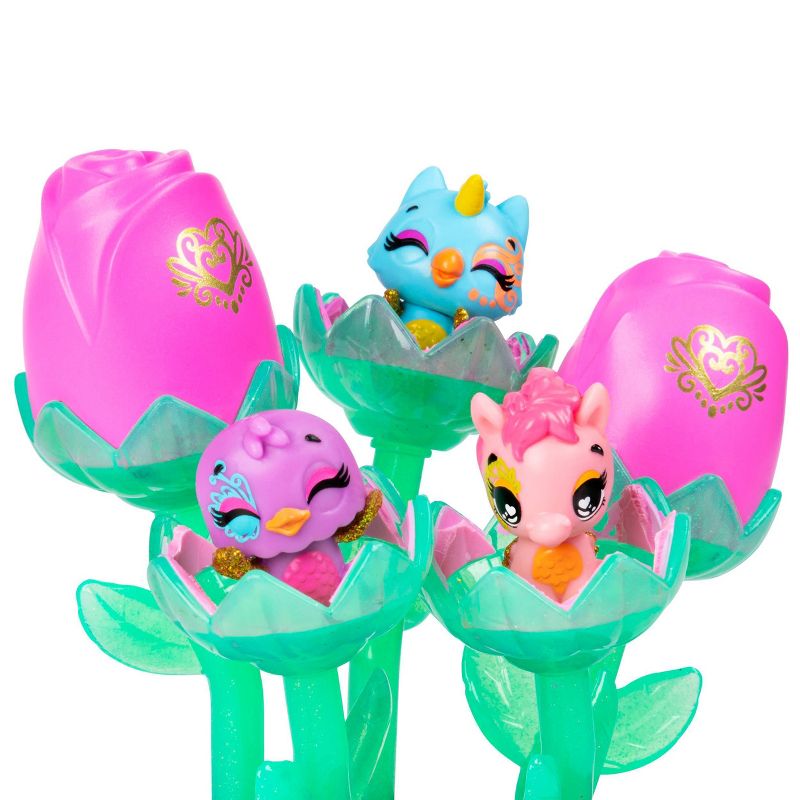 Hatchimals CollEGGtibles Spring Bouquet