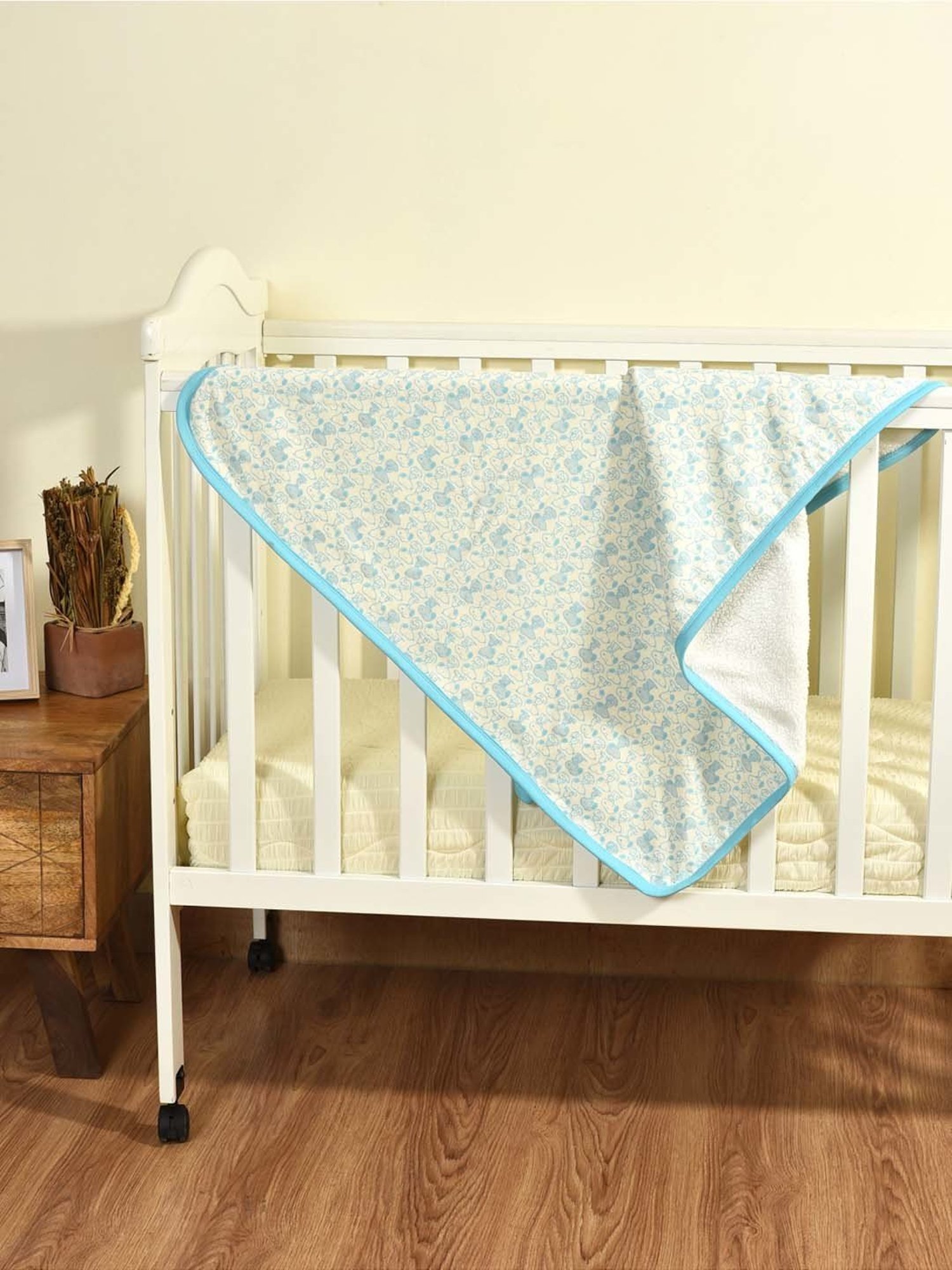 MiArcus Peanuts Snoopy Blue Cotton 160 GSM Knitted Baby Blanket