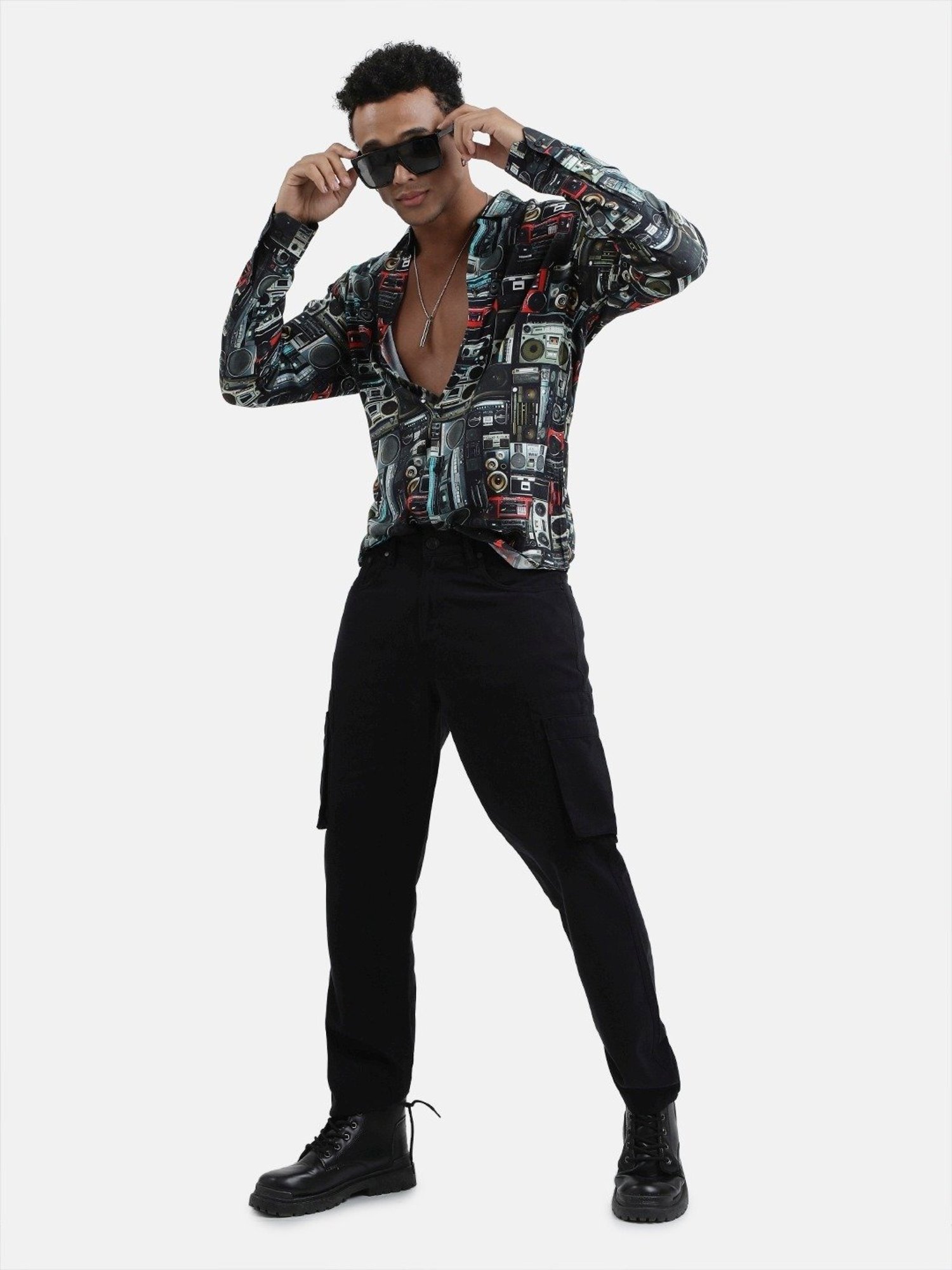 Bene Kleed Black Regular Fit Printed Shirt