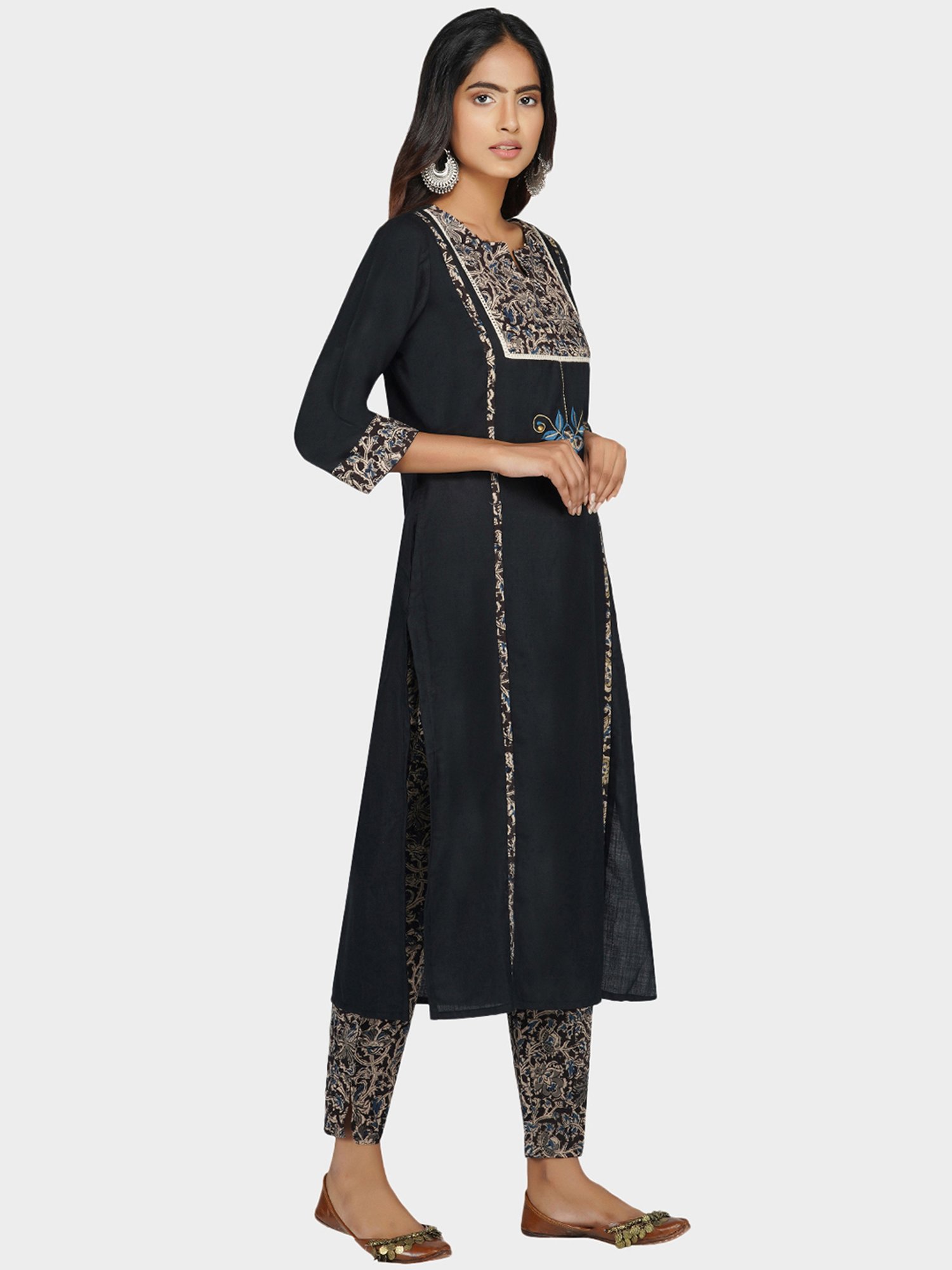 Paislei Black Printed Kurta Pant Set