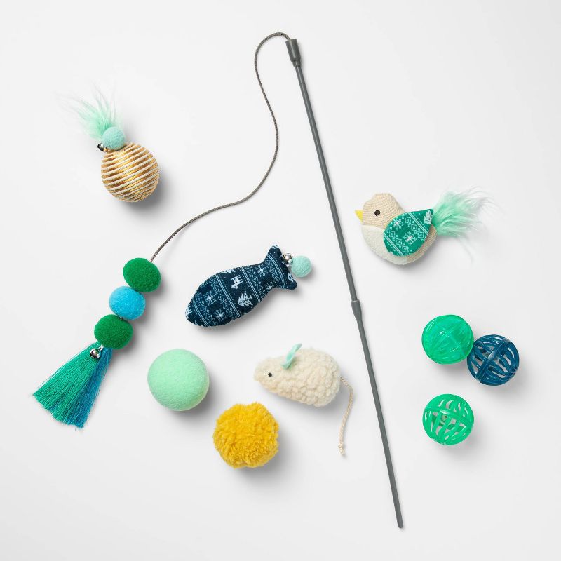 Cat Toy Gift Set - Green - 10pk - Boots & Barkley™