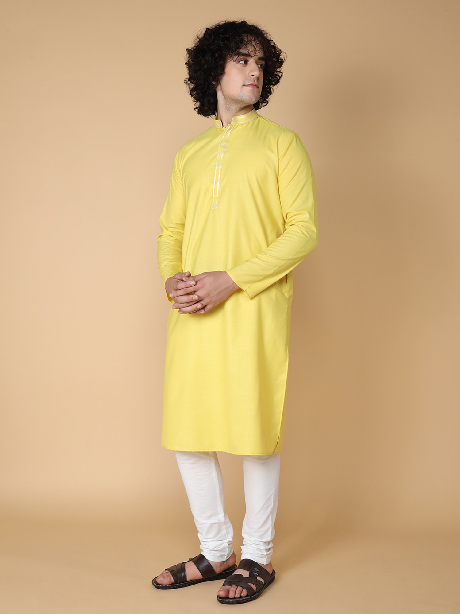 TABARD Yellow & White Regular Fit Kurta & Pyjamas Set