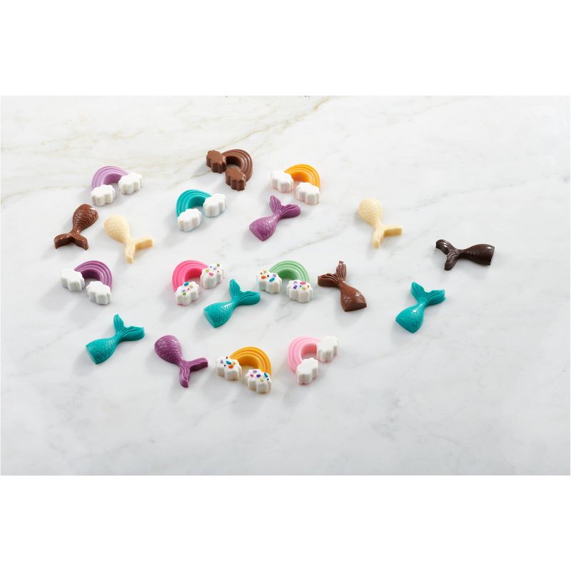 Trudeau 2pk Rainbow Chocolate Molds Fuchsia