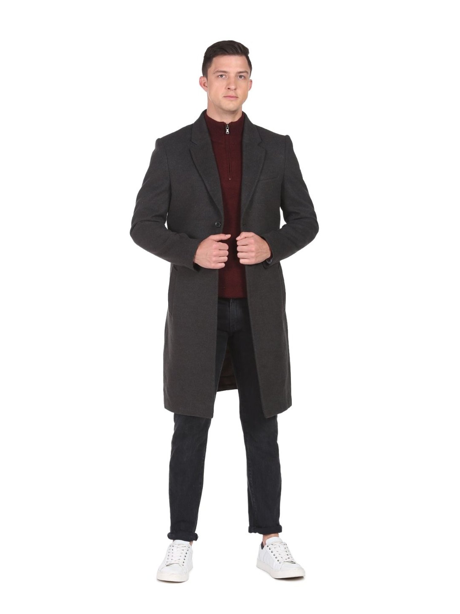 Arrow Sports Grey Regular Fit Texture Waistcoat