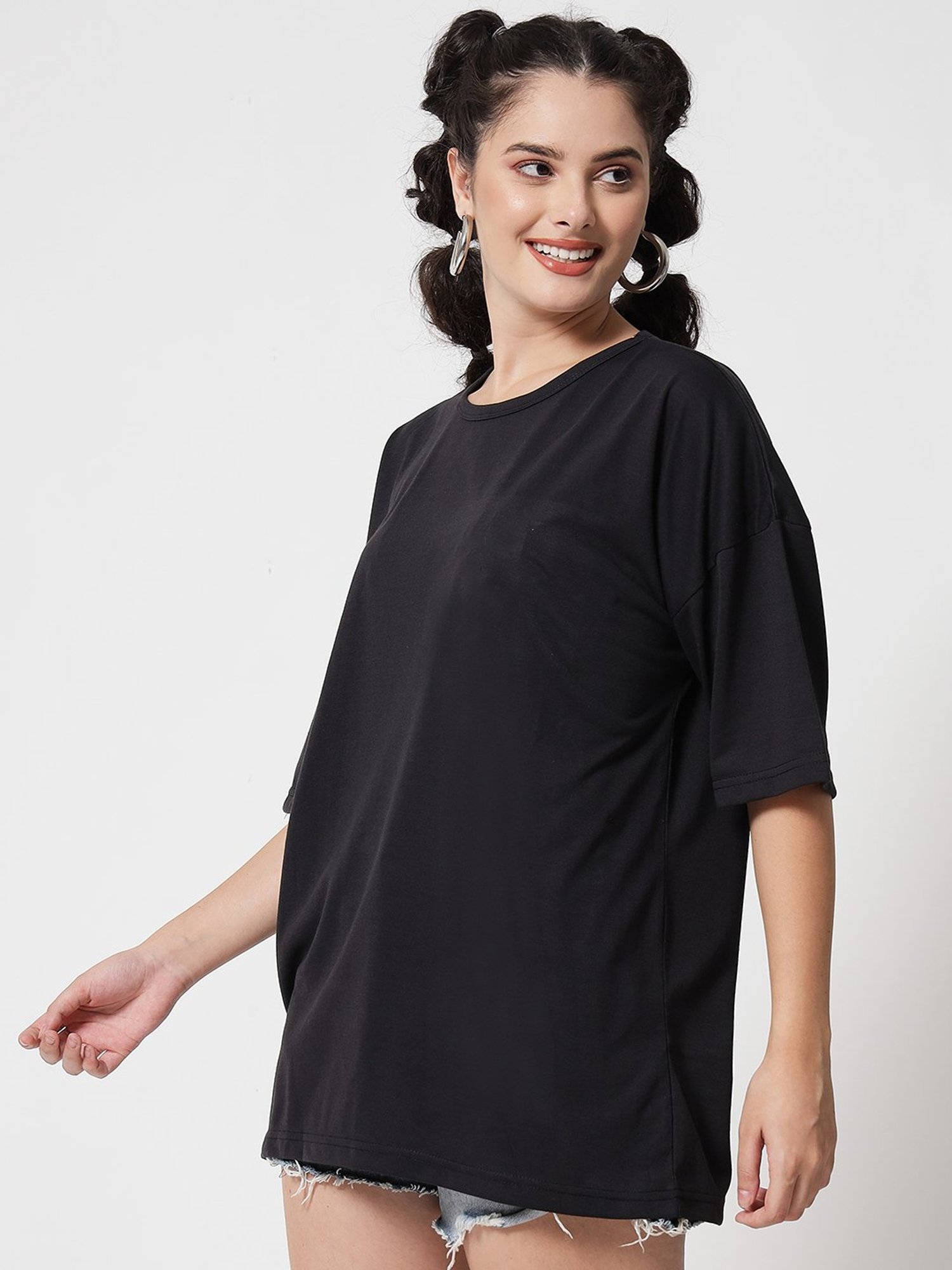 Kotty Black Round Neck T-Shirt