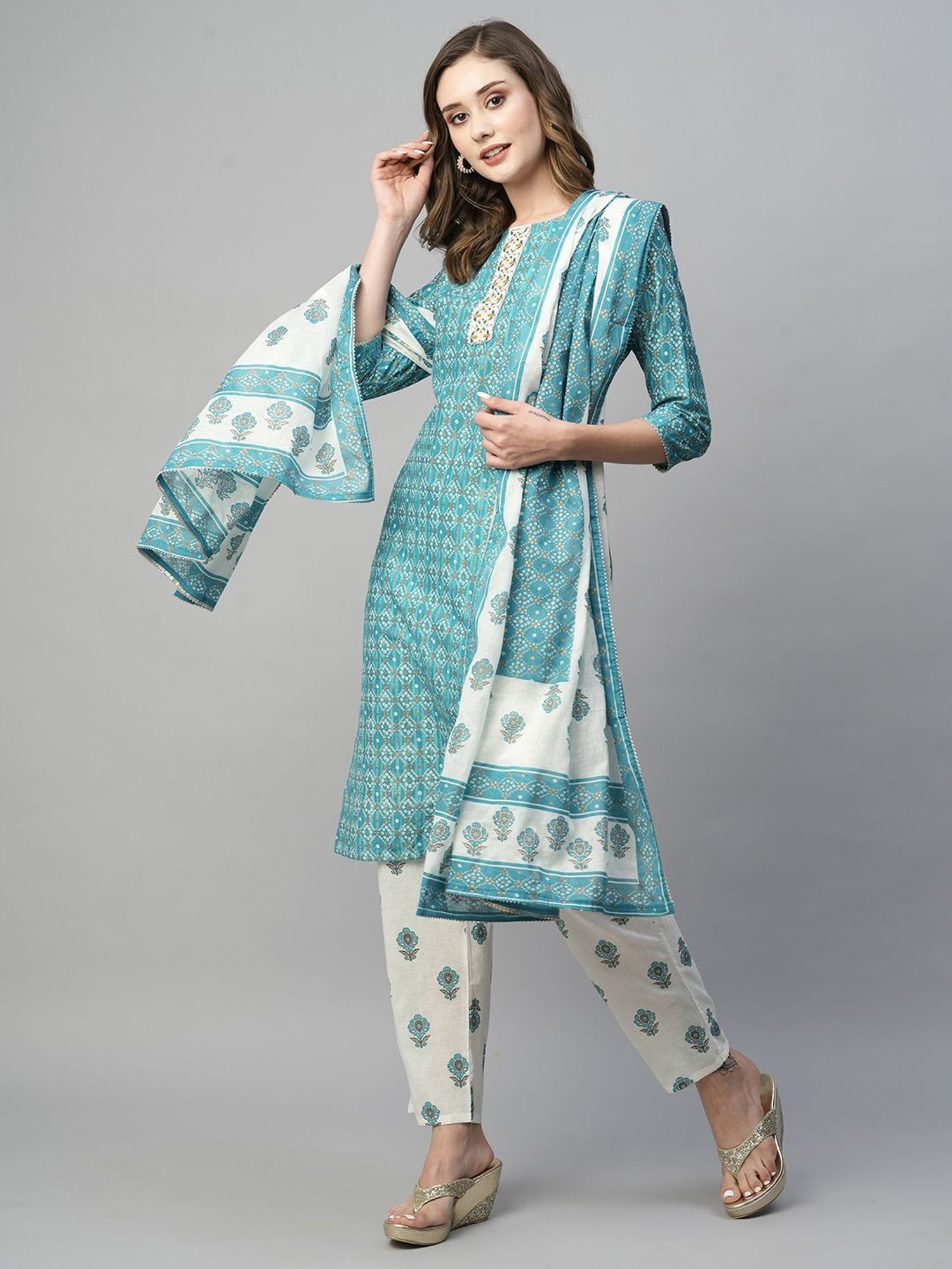 KIANA Blue & White Cotton Printed Kurta Pant Set With Dupatta