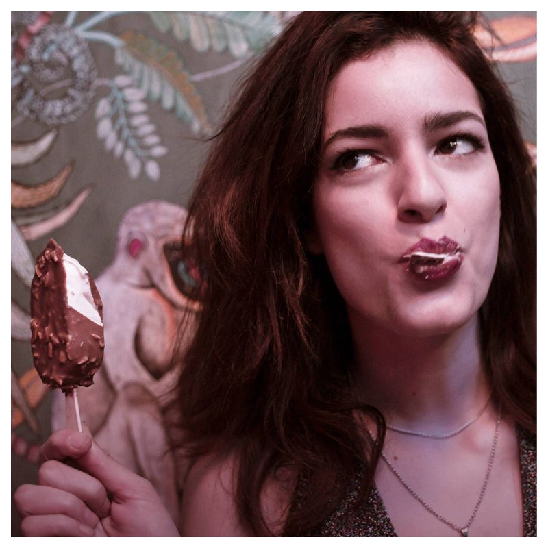 Magnum Vanilla Ice Cream Bars Dipped in Milk Chocolate and Almonds - 3ct