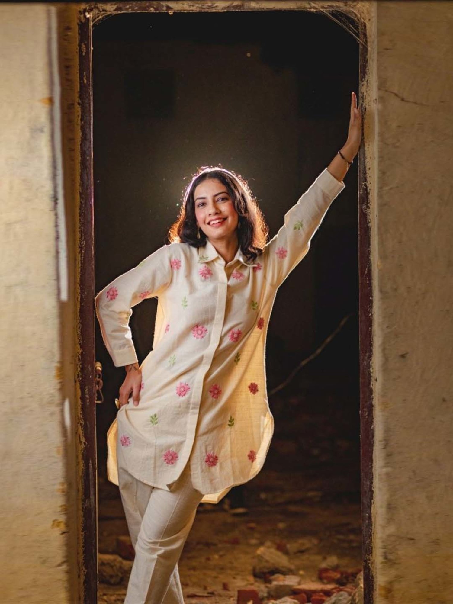 Mushio Off White Nargis Handwoven Cotton Slub Shirt