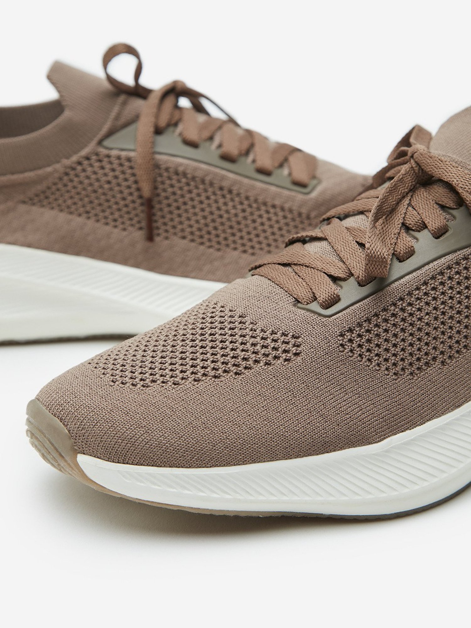 SOLEPLAY by Westside Brown Knitted Lace-Up Shoes