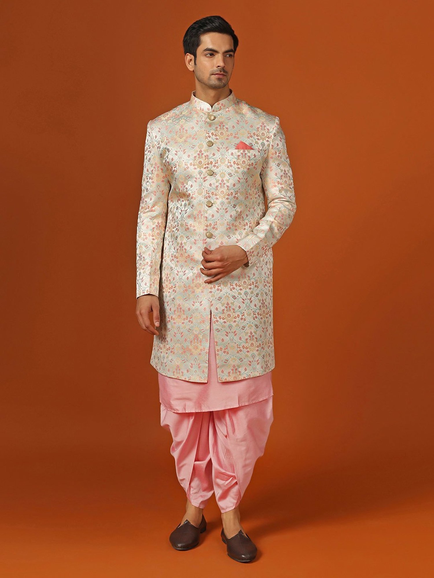 Benstoke Black & Maroon Regular Fit Sherwani Set