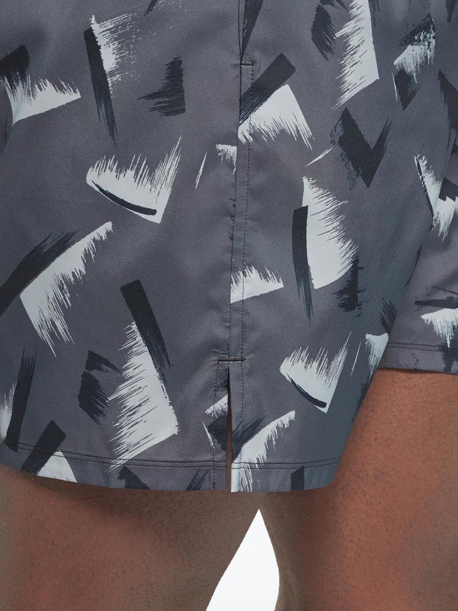 Reebok Grey Regular Fit Printed Sports Shorts