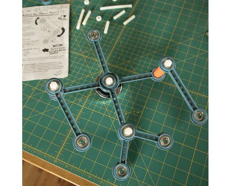  Fat Brain Toys Chaos Machine FB132-1