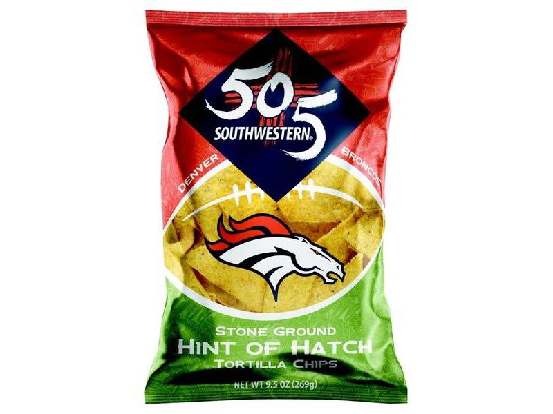 505 Southwestern Hint of Hatch Stone Ground Tortilla Chips - 9.5oz