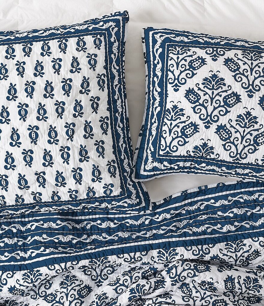 carol & frank Cassie Reversible Quilt